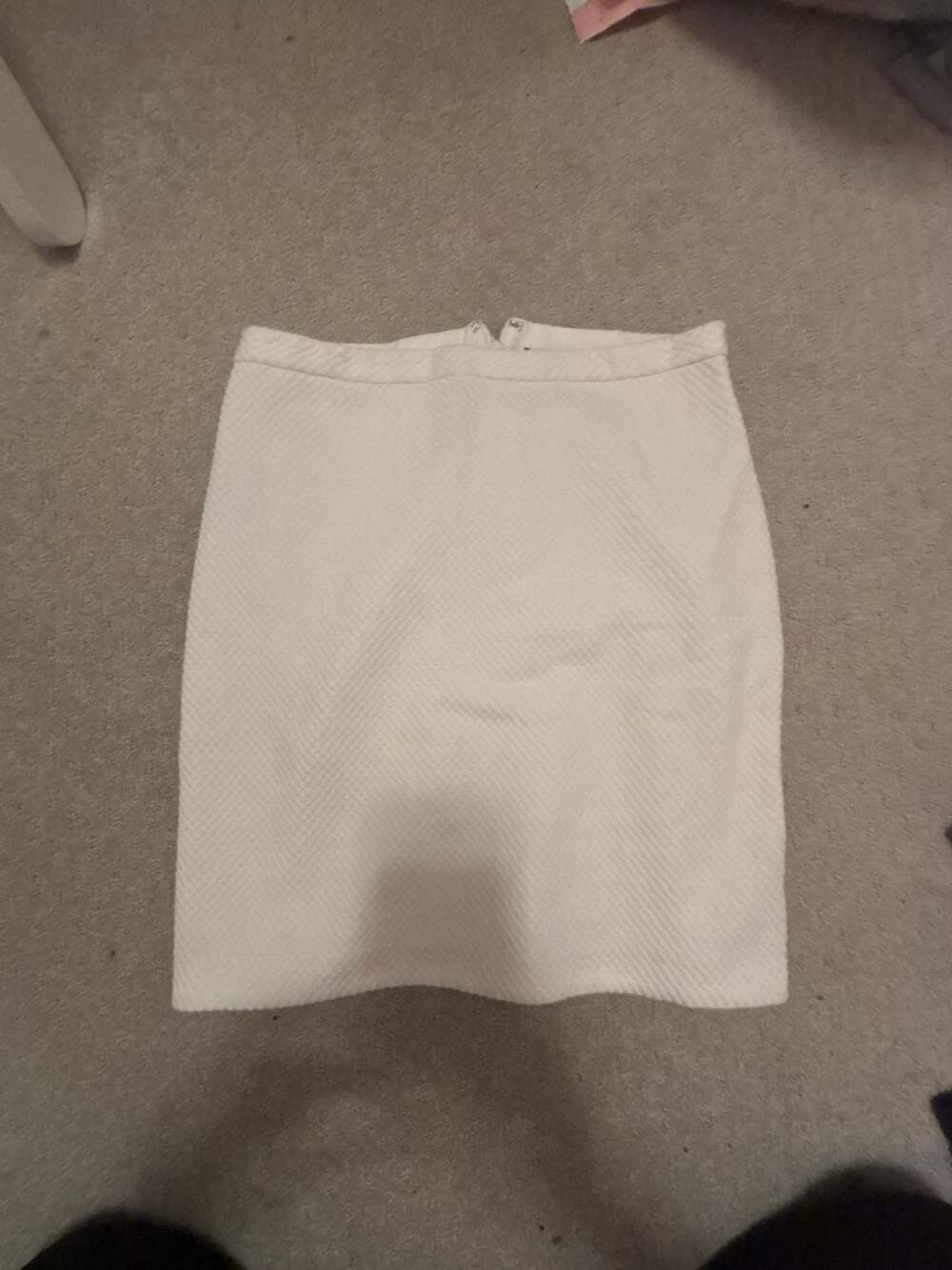 Ann Taylor Skirt Size 4 White Textured Mini Pencil